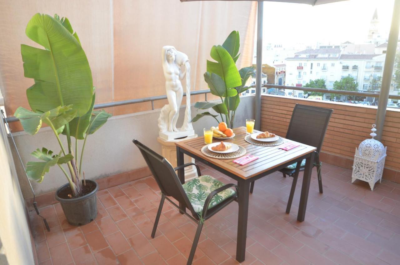 Habitacion Grande Con Terraza Privada, Malaga Centro Eksteriør bilde