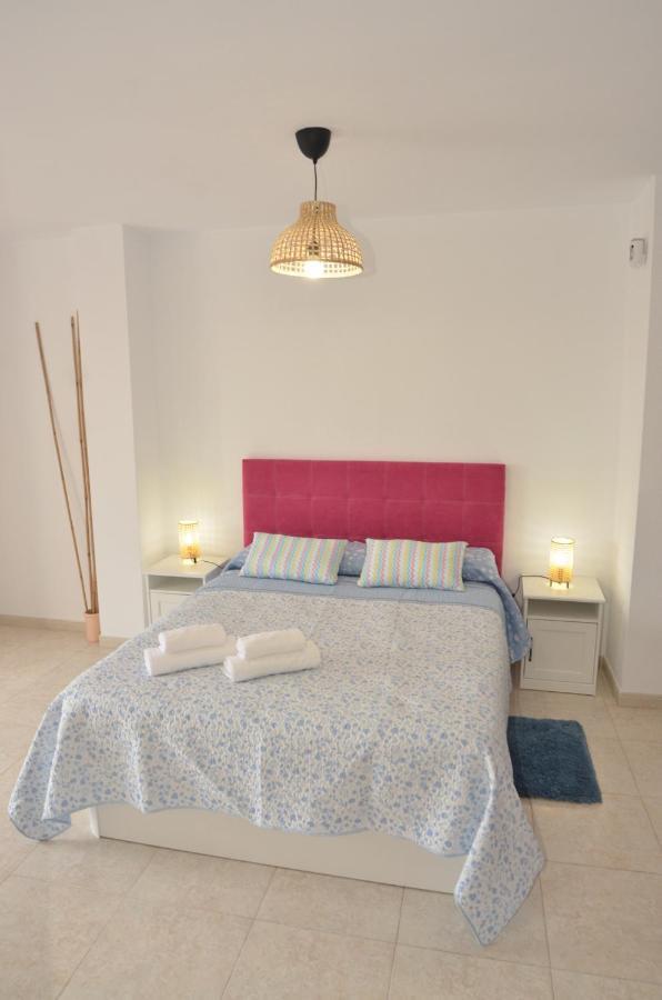 Habitacion Grande Con Terraza Privada, Malaga Centro Eksteriør bilde